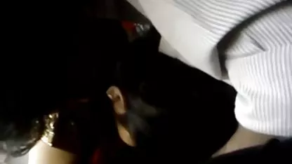 Rambut pirang video toge mulus dua