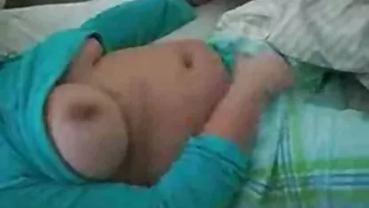 Lesbian artis bokep mulus