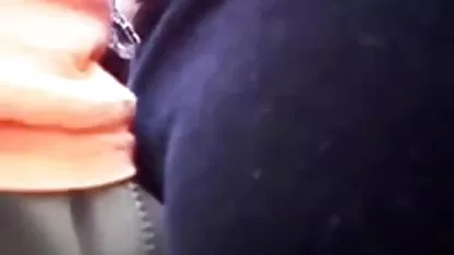 Gadis bokep mulus montok dalam gaun