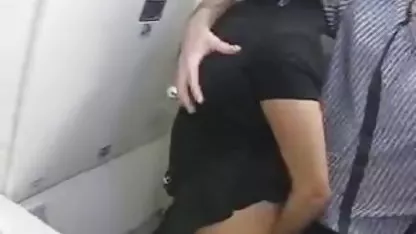 Sialan video tempek mulus teman-teman istri