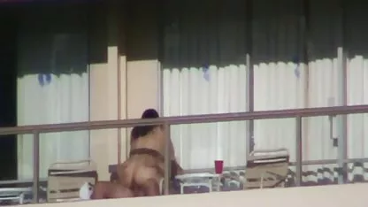 Gadis di bokep barat putih mulus Universitas