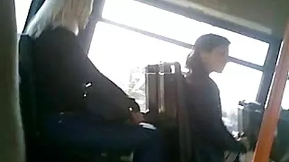 Kepalanya yang bokep jilbab putih mulus botak dan chubby tabung, tabung solo, tombol, walikota T